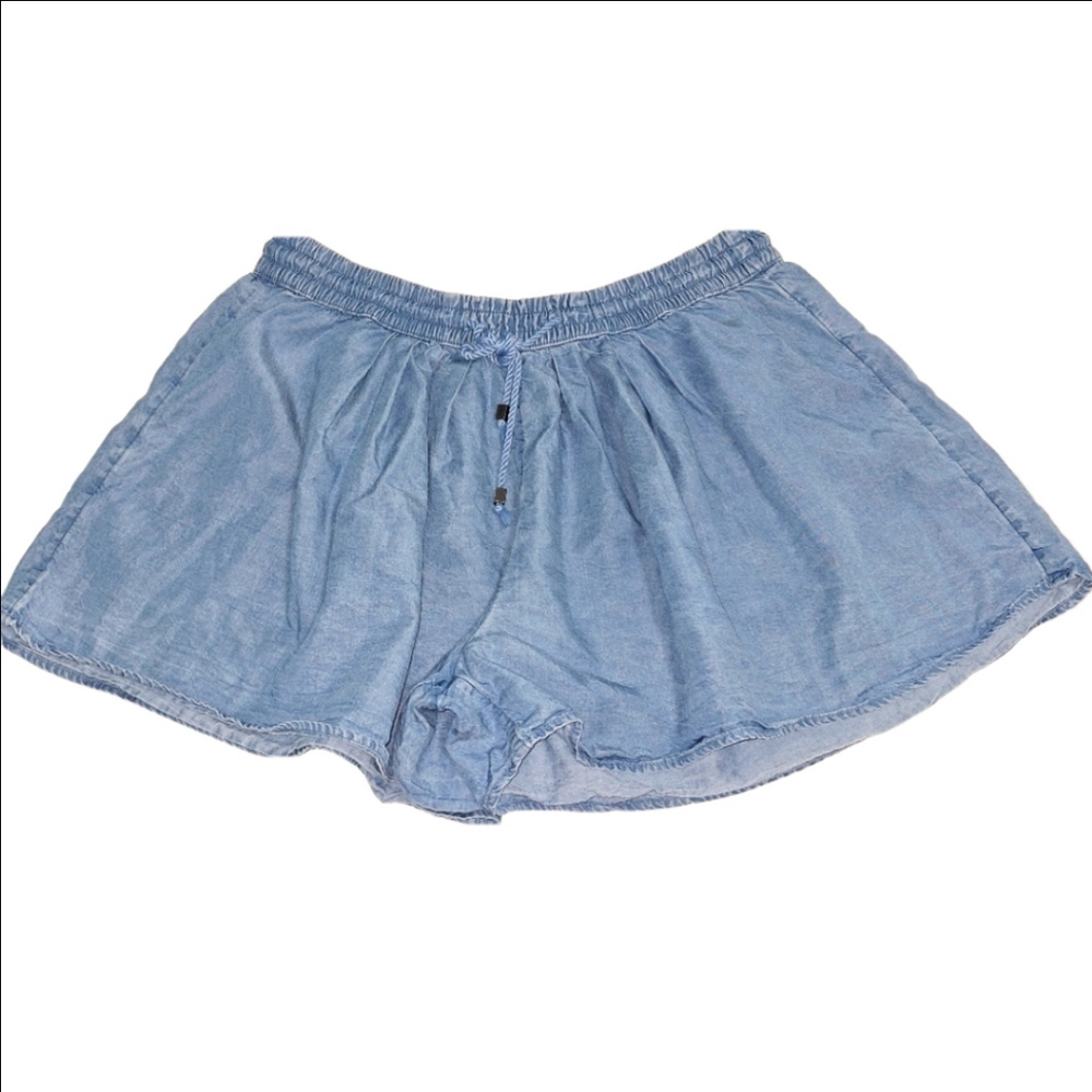 GAP Chambray Flowy Tencel Denim Medium Women's Blue Draw String Shorts